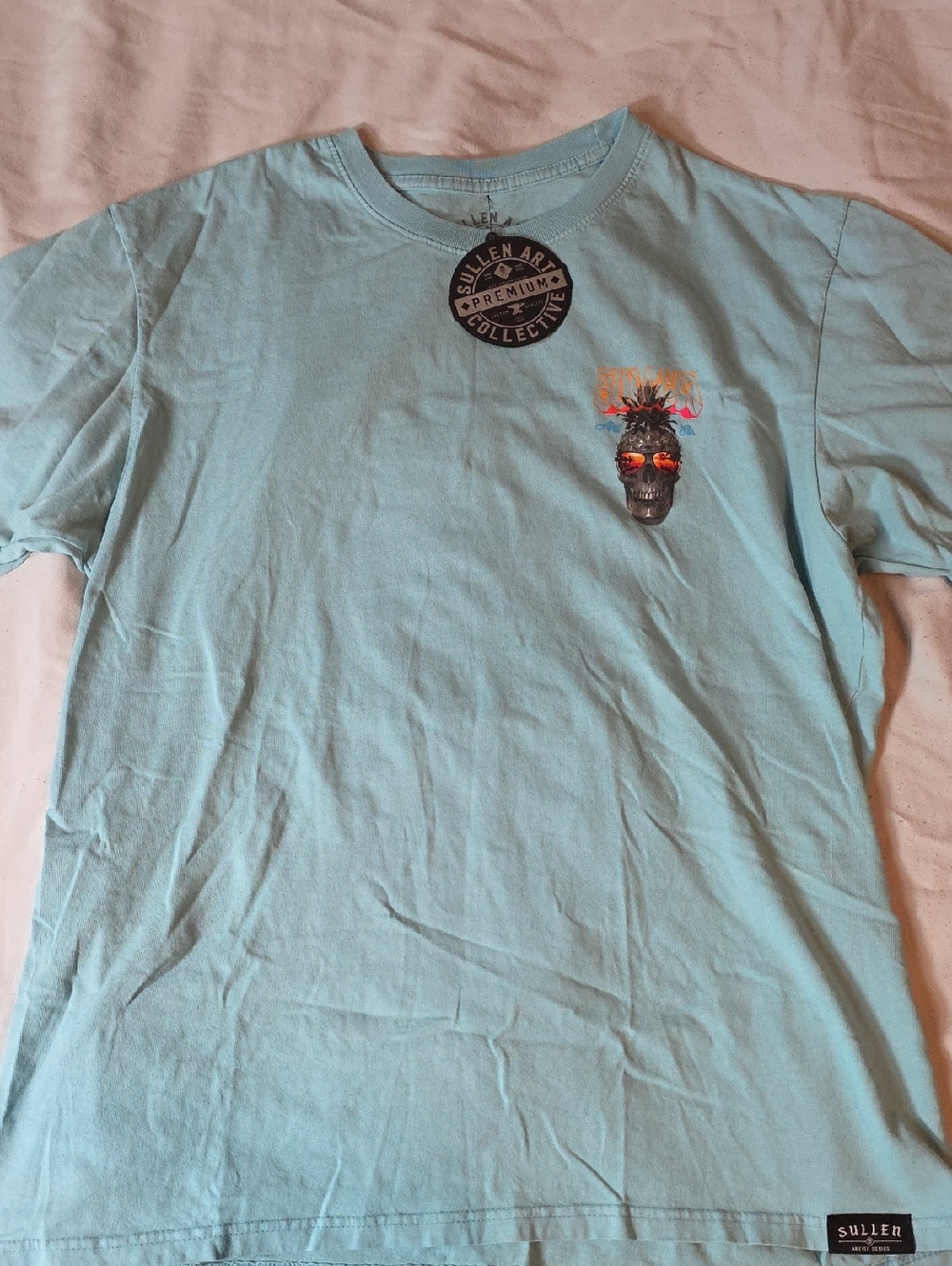 Sullen Pineapple Skull Light Blue Graphic Crewneck T-Shirt Size XL